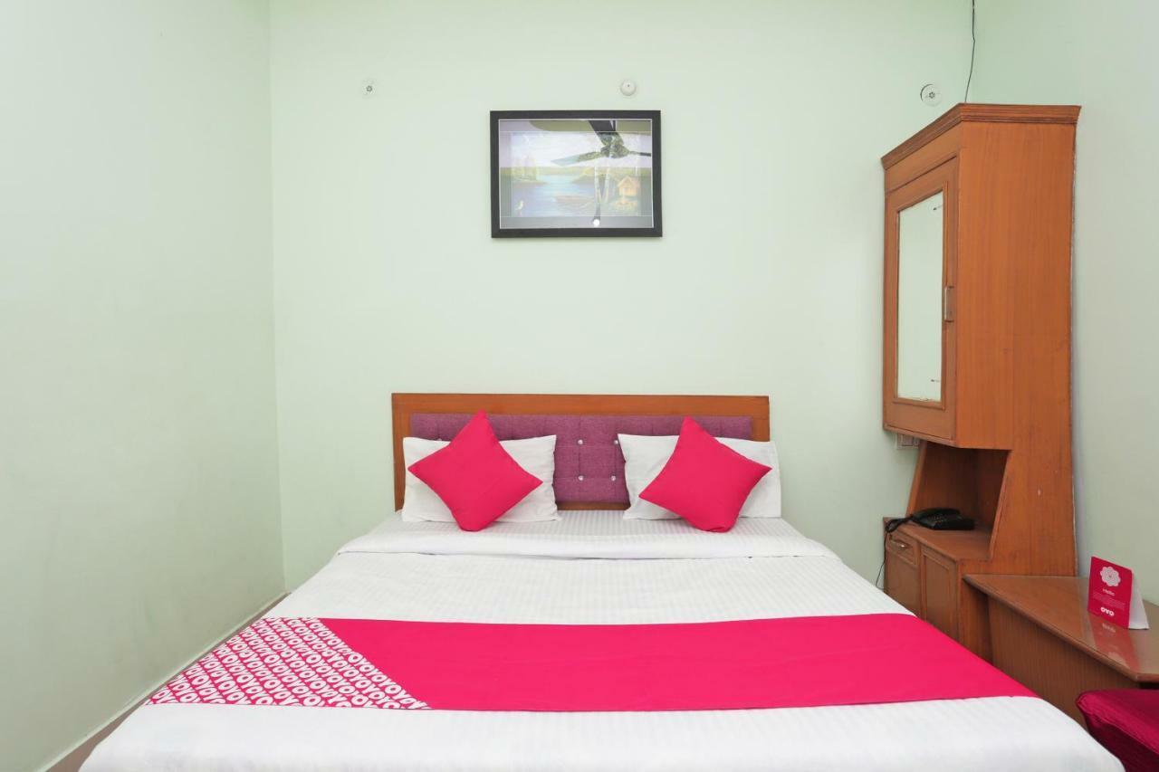 Oyo 38520 Hotel Silverspoon Roorkee Esterno foto
