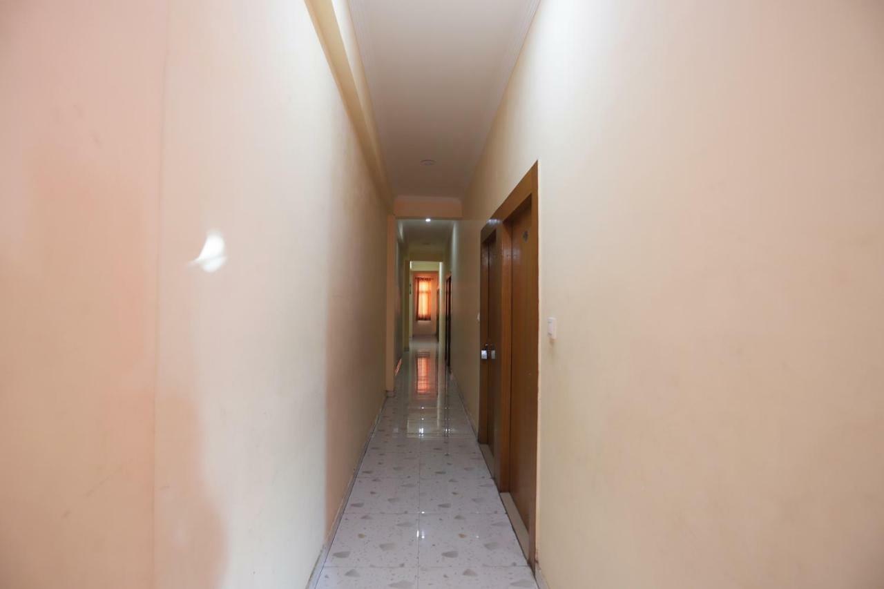 Oyo 38520 Hotel Silverspoon Roorkee Esterno foto
